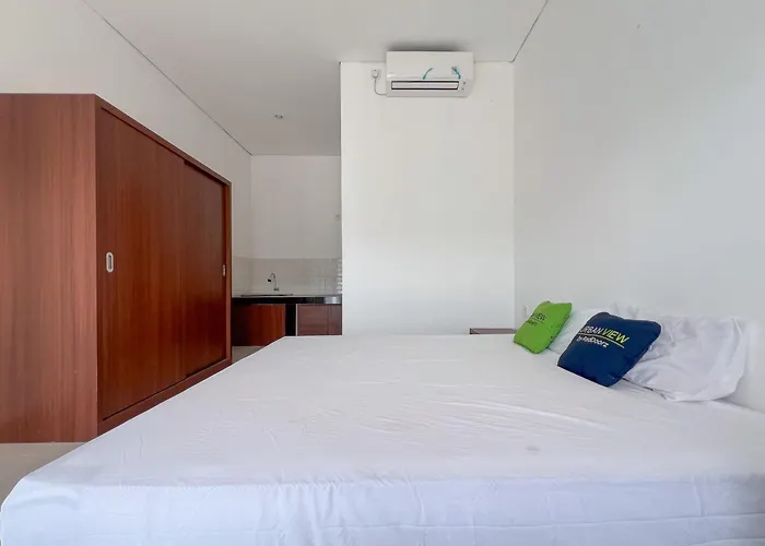 Urbanview Tegal Jinah 3*